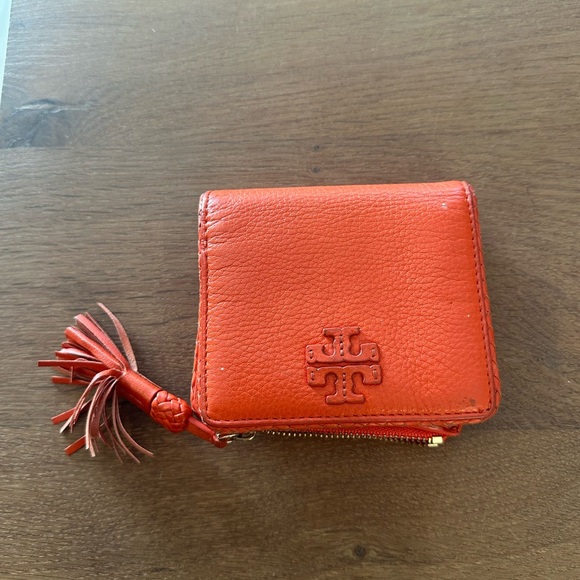 Tory Burch Orange wallet. Cash, card, coin holder - Picture 1 of 5